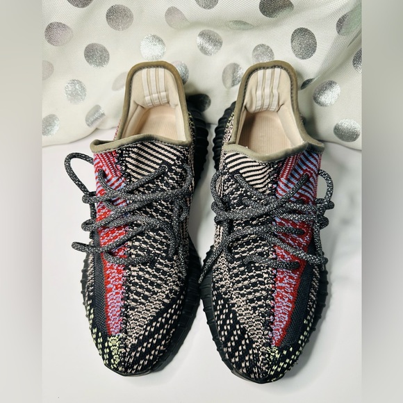 Adidas Yeezys - Picture 3 of 10